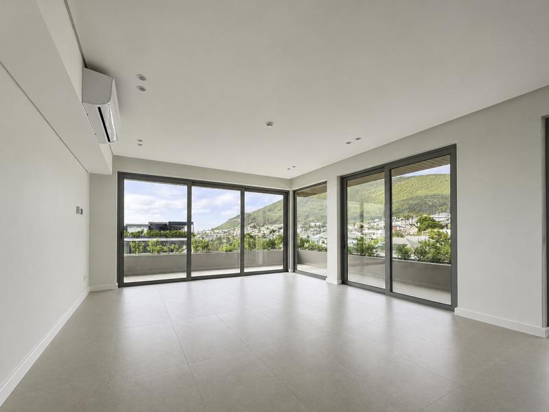 3 Bedroom Property for Sale in Fresnaye Western Cape